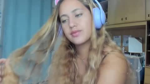 Ashly  online show from 10.02.25