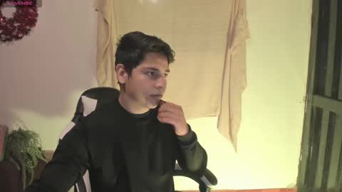 Asta Kuno online show from 12.15.25