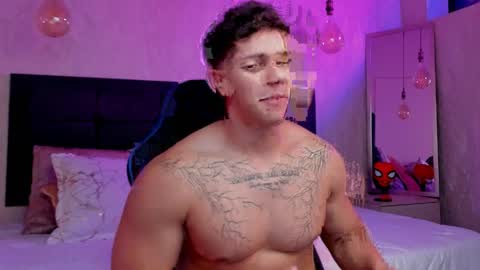 Snapshot of astonhills chatting on 04.09.26 astonhills online show from 04.09.26