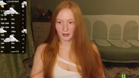 Snapshot of astoria_ross_ chatting on 01.24.25 Astoria online show from 01.24.25
