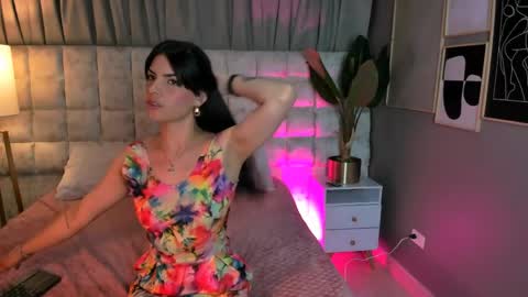Snapshot of astrid_velle chatting on 04.21.26 astrid_velle online show from 04.21.26