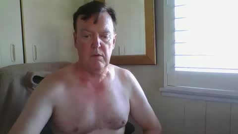 Snapshot of astute008 chatting on 02.12.26 astute008 online show from 02.12.26