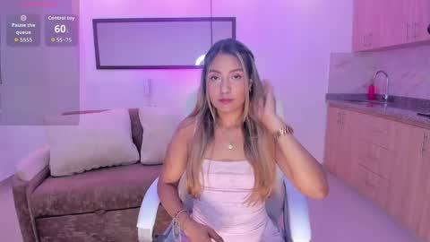 Snapshot of asura_love chatting on 05.18.26 asura_love online show from 05.18.26