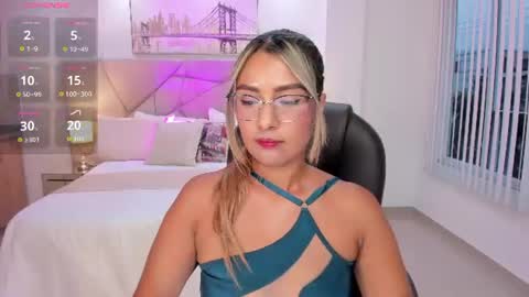 Snapshot of asura_love chatting on 07.19.26 asura_love online show from 07.19.26
