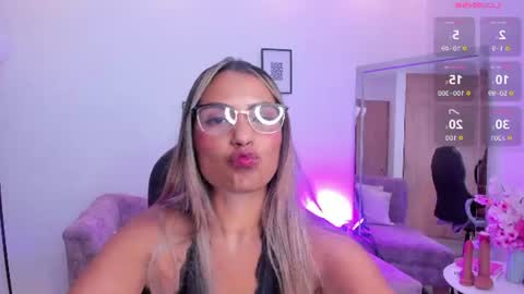 Snapshot of asura_love chatting on 07.23.26 asura_love online show from 07.23.26