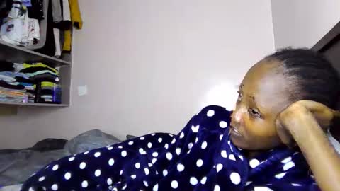 Snapshot of atara_seren chatting on 04.30.26 atara_seren online show from 04.30.26