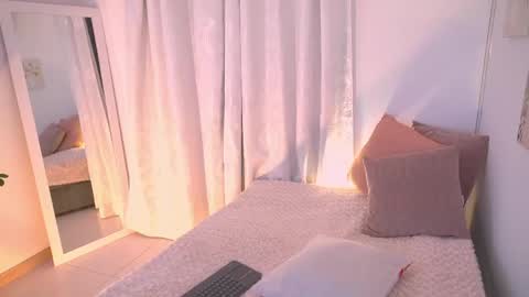 atena676 online show from 04.22.26