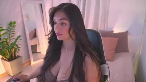Snapshot of atena676 chatting on 04.26.26 atena676 online show from 04.26.26