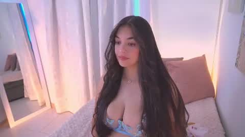 Snapshot of atena676 chatting on 06.26.26 atena676 online show from 06.26.26