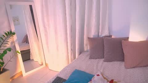Snapshot of atena676 chatting on 06.29.26 atena676 online show from 06.29.26