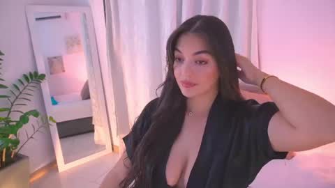 Snapshot of atena676 chatting on 07.27.26 atena676 online show from 07.27.26