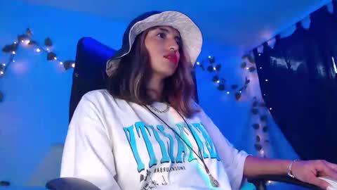 Snapshot of ateneasairce chatting on 12.07.24 Atenea online show from 12.07.24