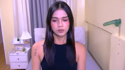 Snapshot of athenaheart chatting on 10.02.25 Ady online show from 10.02.25