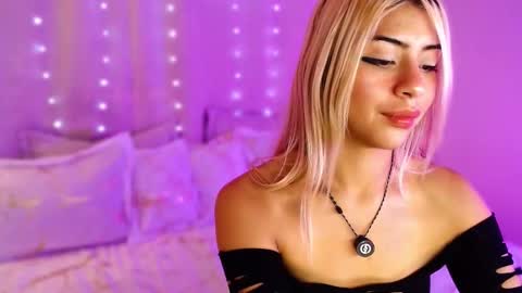 Athenea online show from 02.14.26