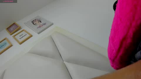 Atilana Diaz online show from 04.30.26