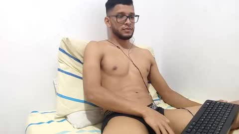 Snapshot of atorres21 chatting on 12.03.24 Torres online show from 12.03.24