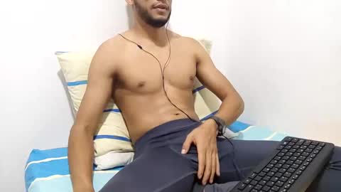 Snapshot of atorres21 chatting on 02.20.25 Torres online show from 02.20.25