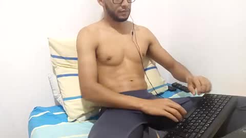 Snapshot of atorres21 chatting on 02.23.25 Torres online show from 02.23.25