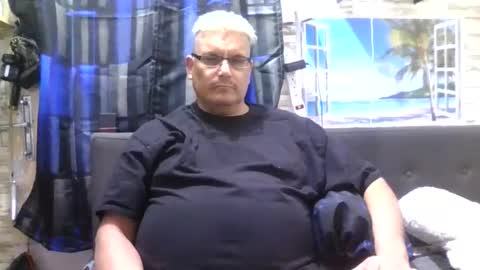 Snapshot of atr2424 chatting on 12.27.24 A online show from 12.27.24