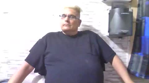 Snapshot of atr2424 chatting on 02.06.25 A online show from 02.06.25