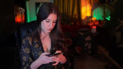 Audrey online show from 04.02.26