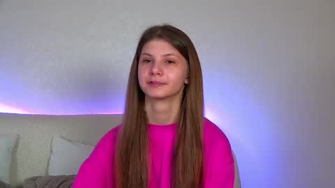 Snapshot of audreybarlow chatting on 03.12.25 Audrey online show from 03.12.25