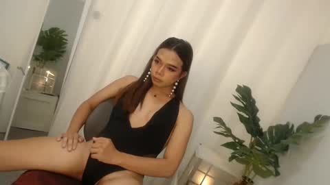 Snapshot of audreybitch22 chatting on 10.22.25 Audrey online show from 10.22.25