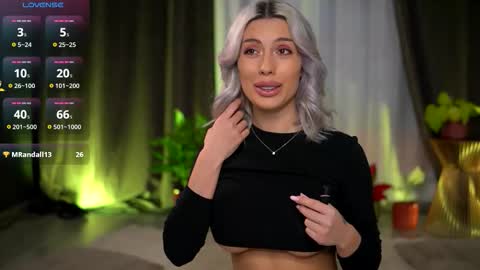 Isabella online show from 03.13.26