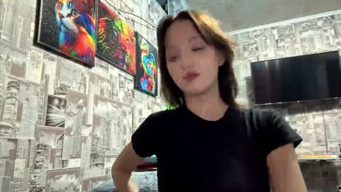 Naomi online show from 03.18.26