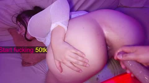 Snapshot of auialtia_temasili chatting on 04.19.26 Diana online show from 04.19.26
