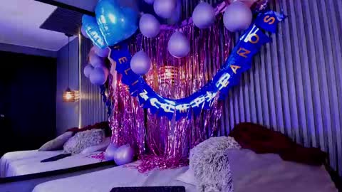 Aura online show from 03.12.25