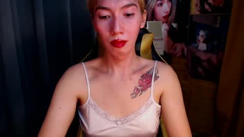 Snapshot of aurakharisma_xx chatting on 01.24.25 Miss awra online show from 01.24.25