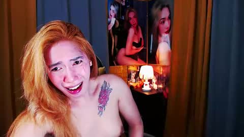 Snapshot of aurakharisma_xx chatting on 04.28.26 Miss awra online show from 04.28.26