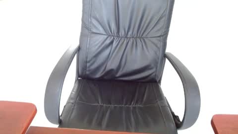 Aureliano online show from 04.21.26