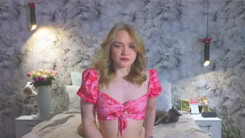 Kate online show from 04.16.26