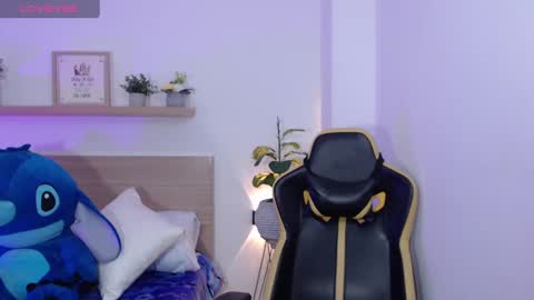 aurora_rodriguez online show from 12.11.24