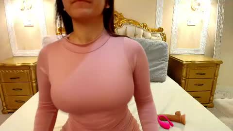 AURORA RENARD online show from 07.22.26