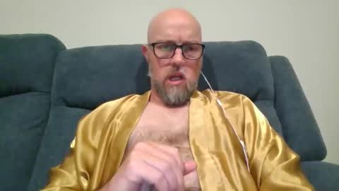 Snapshot of aussieguy73 chatting on 11.26.25 aussieguy73 online show from 11.26.25