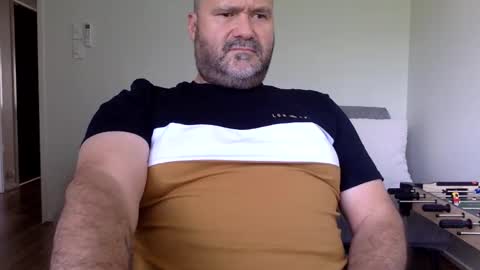 austbuts online show from 02.08.25