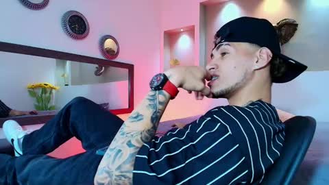 AUSTIN  online show from 01.09.25