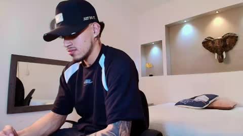 AUSTIN  online show from 01.25.25