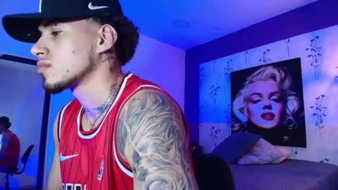 AUSTIN  online show from 03.04.25