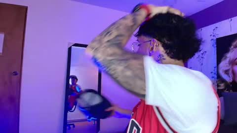 AUSTIN  online show from 03.09.25