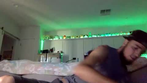 Snapshot of austincutieyes chatting on 09.14.25 AudiEna online show from 09.14.25