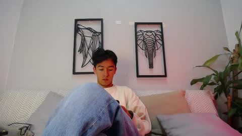 austinreeds online show from 10.25.25