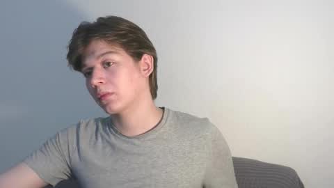 Snapshot of ausxuw chatting on 09.11.25 ausxuw online show from 09.11.25