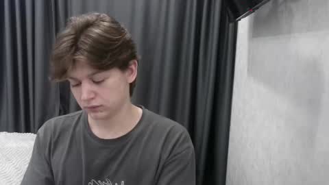 Snapshot of ausxuw chatting on 10.13.25 ausxuw online show from 10.13.25