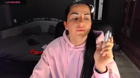 Ava online show from 12.03.25