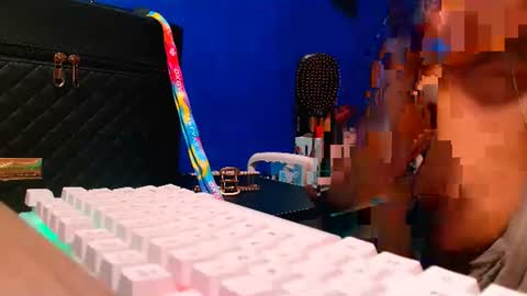 Snapshot of ava_cummer chatting on 01.21.25 Ava online show from 01.21.25