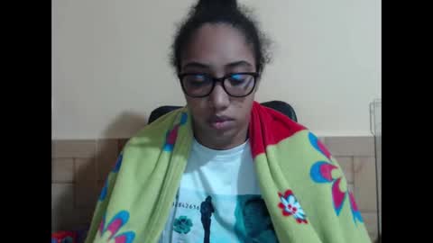 Snapshot of ava_f0xy chatting on 10.11.25 Ava Jordana online show from 10.11.25